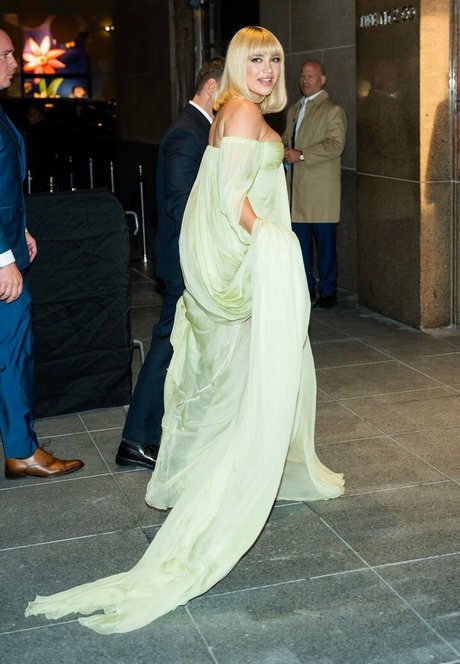 Florence Pugh