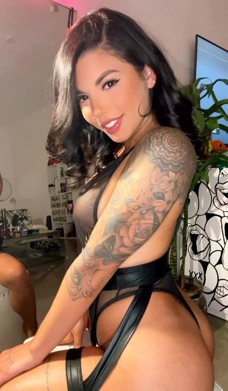 Gina Valentina