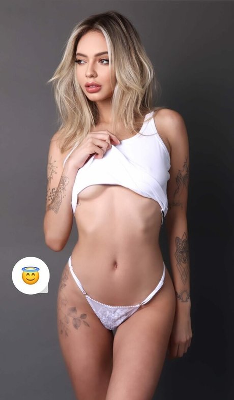 Foto di nudo di fuga di OnlyFans di Nah Martins
