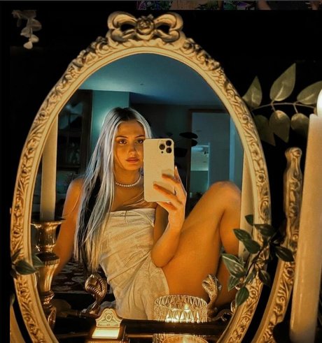 Foto di nudo di fuga di OnlyFans di Hannah Ridgeway