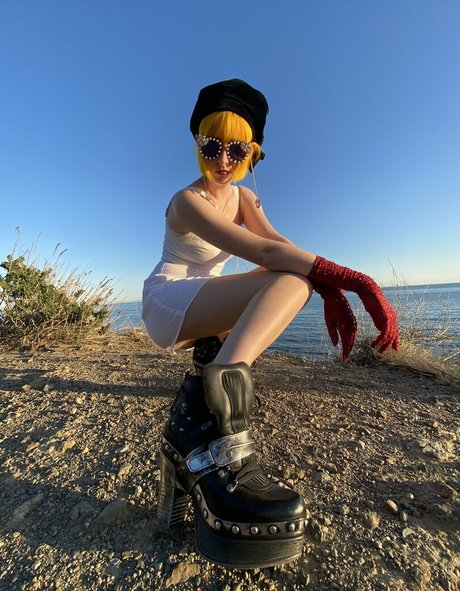 Foto di nudo di fuga di OnlyFans di Tessa Violet