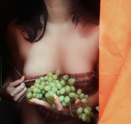 Foto di nudo di fuga di OnlyFans di Mermariel