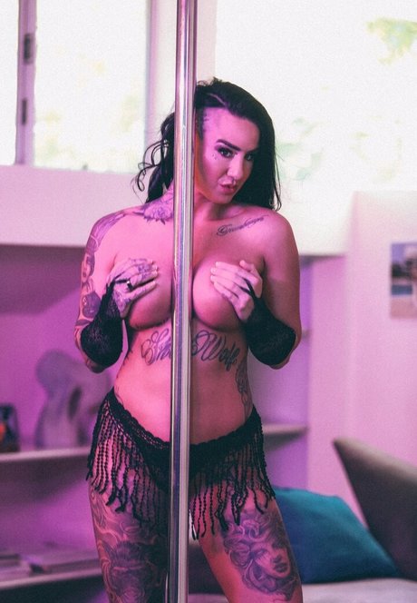 Foto di nudo di fuga di OnlyFans di Ashlee Evanssmith