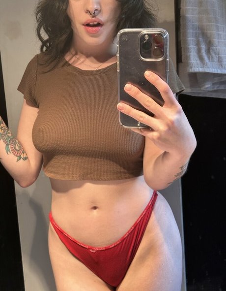 Foto di nudo di fuga di OnlyFans di Strawberrybb