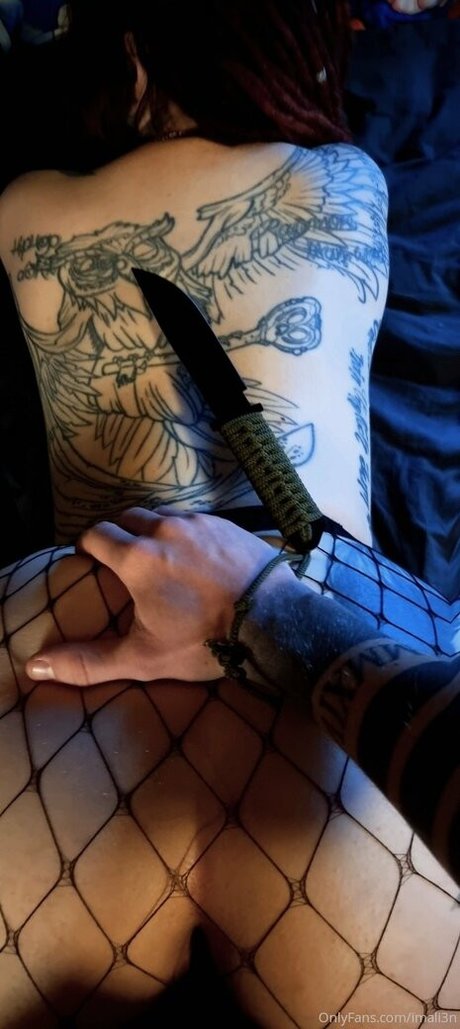 Foto di nudo di fuga di OnlyFans di Imali3n