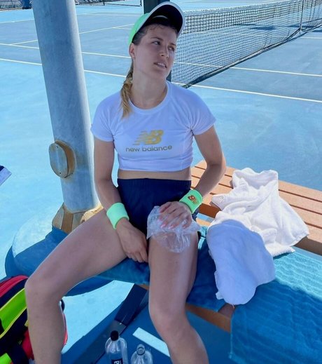 Foto di nudo di fuga di OnlyFans di Eugenie Genie Bouchard