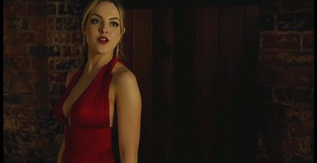 Elizabeth Gillies