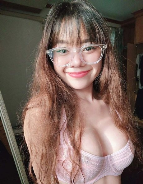 Foto di nudo di fuga di OnlyFans di Dalunahh