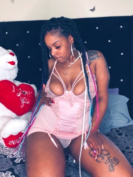 Foto di nudo di fuga di OnlyFans di Ms Dior 