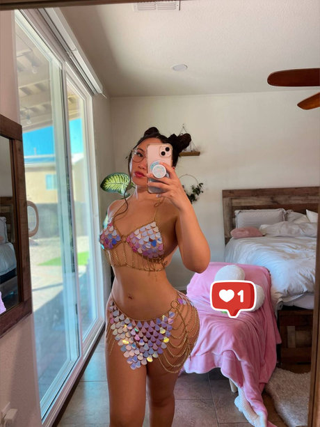 Foto di nudo di fuga di OnlyFans di Cheeky Kim