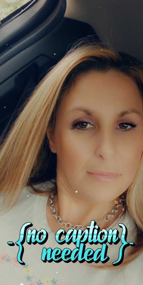 Foto di nudo di fuga di OnlyFans di Tiffany