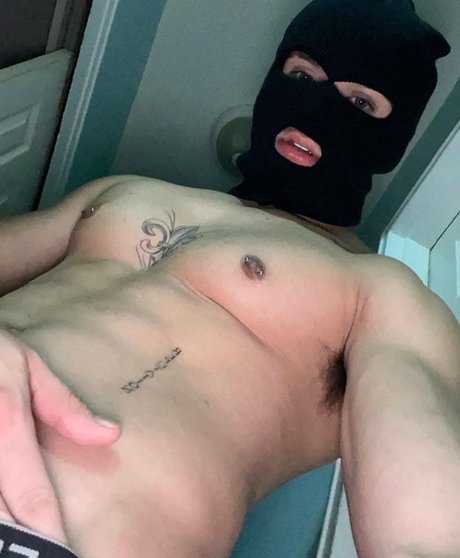Foto di nudo di fuga di OnlyFans di Odilver Castro