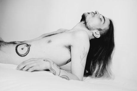 Foto di nudo di fuga di OnlyFans di Nyxtm