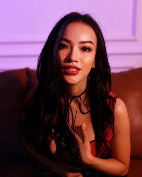 Foto di nudo di fuga di OnlyFans di Rosie Tr