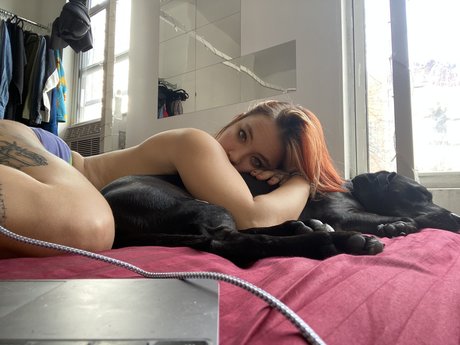 Foto di nudo di fuga di OnlyFans di Thaddy