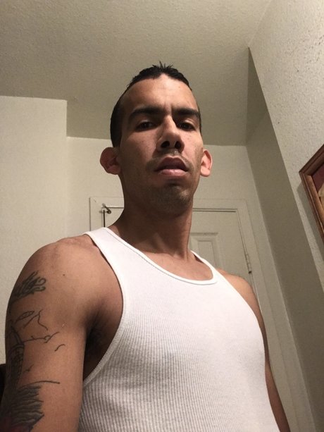 Foto di nudo di fuga di OnlyFans di Puerto Rican