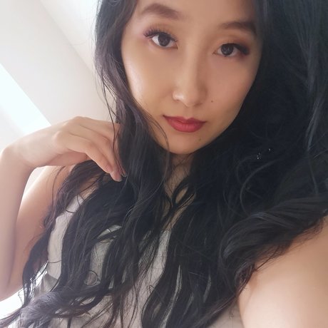 Foto di nudo di fuga di OnlyFans di Mikaela