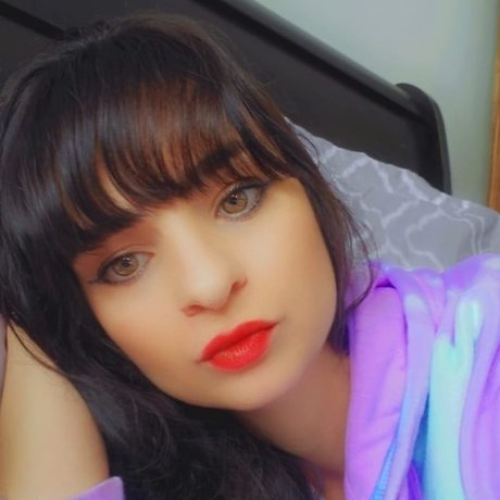 Foto di nudo di fuga di OnlyFans di Peachsz
