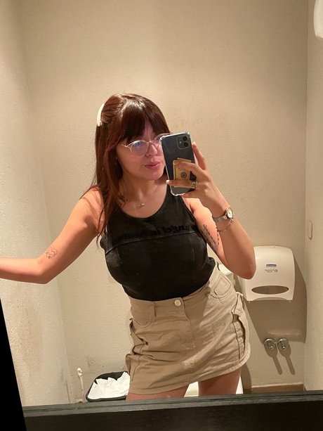 Foto di nudo di fuga di OnlyFans di Pauli28