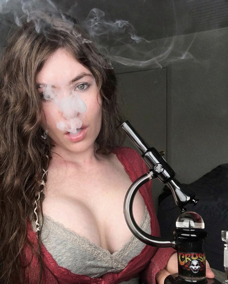 Foto di nudo di fuga di OnlyFans di Nicole