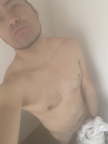 Foto di nudo di fuga di OnlyFans di Sebas