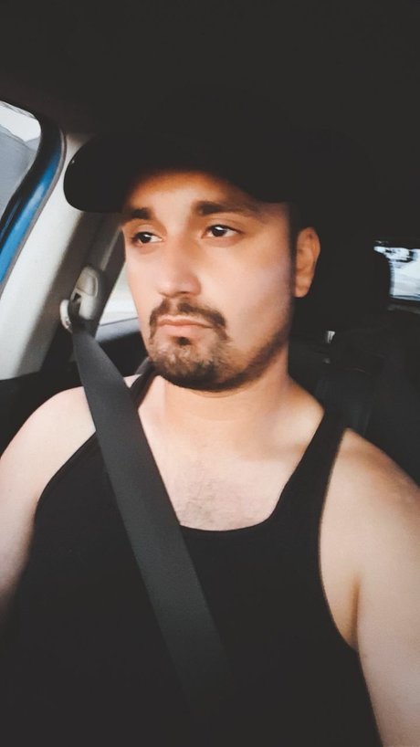 Foto di nudo di fuga di OnlyFans di Toni Rouleau