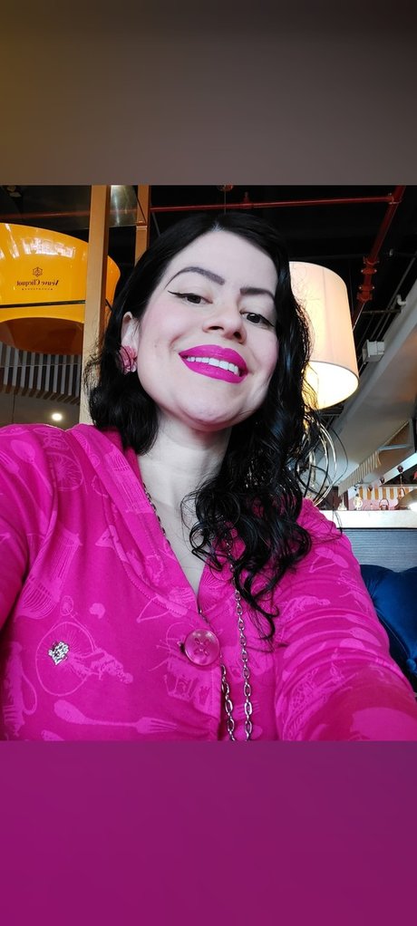Foto di nudo di fuga di OnlyFans di Paola Andrea Riveros