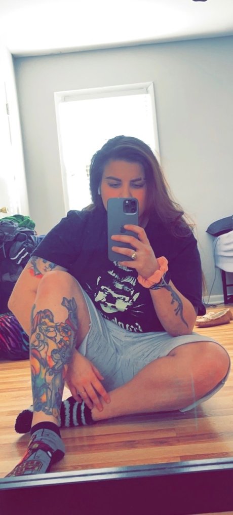 Foto di nudo di fuga di OnlyFans di Tiffany