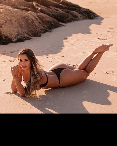 Foto di nudo di fuga di OnlyFans di Gi