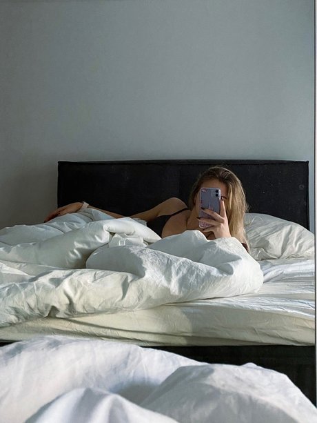 Foto di nudo di fuga di OnlyFans di Ur Boo