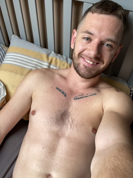 Foto di nudo di fuga di OnlyFans di Matt