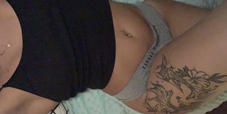 Foto di nudo di fuga di OnlyFans di Ruby
