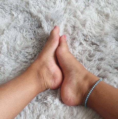 Foto di nudo di fuga di OnlyFans di Pretty Girl