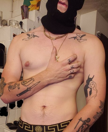 Foto di nudo di fuga di OnlyFans di Preston Flowers