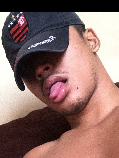 Foto di nudo di fuga di OnlyFans di Pauulinho
