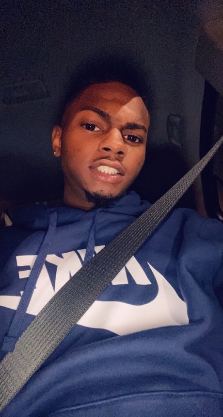 Foto di nudo di fuga di OnlyFans di Pbsaxson