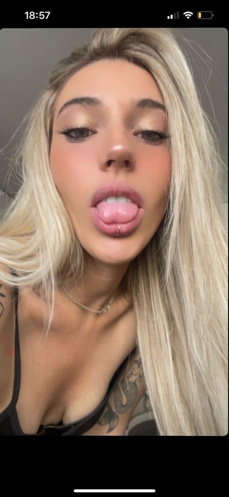Foto di nudo di fuga di OnlyFans di Popistone