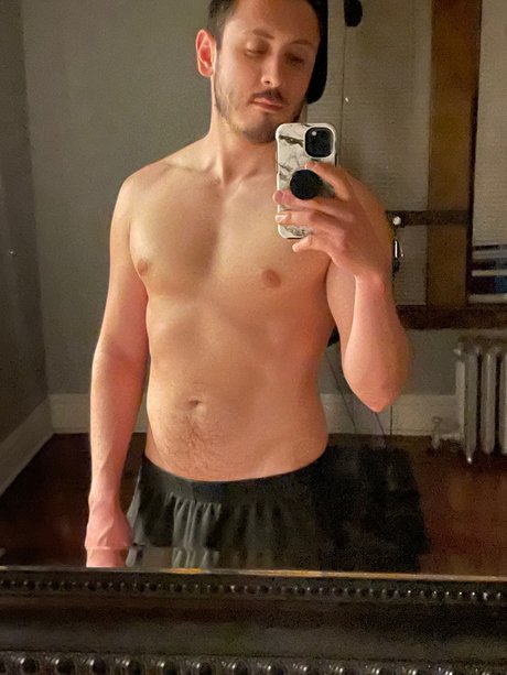 Foto di nudo di fuga di OnlyFans di Parkermatthewsxxx