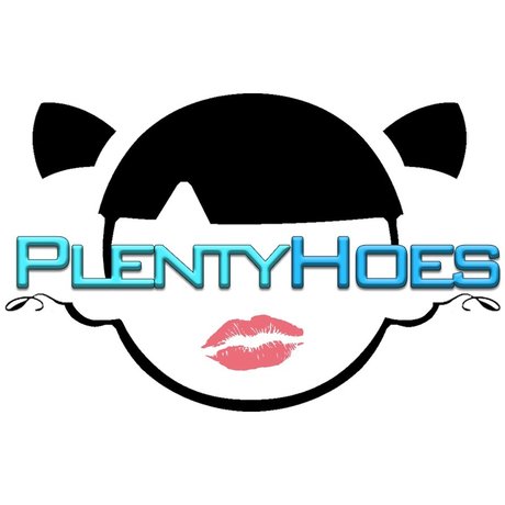 Foto di nudo di fuga di OnlyFans di Plentyhoes