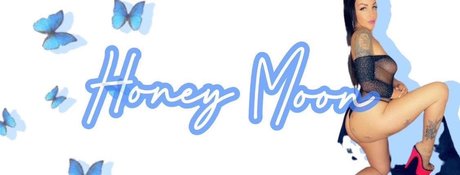 Foto di nudo di fuga di OnlyFans di Honey 