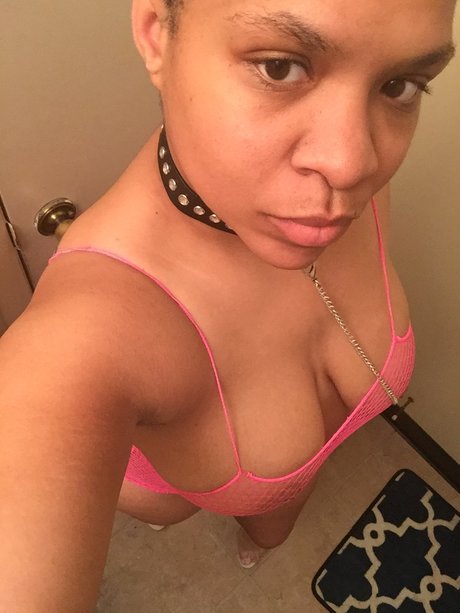 Foto di nudo di fuga di OnlyFans di Chyna