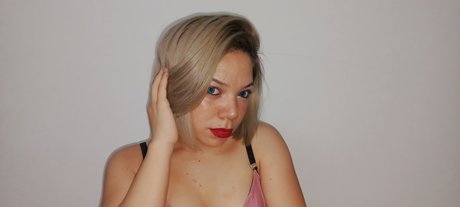 Foto di nudo di fuga di OnlyFans di Princess