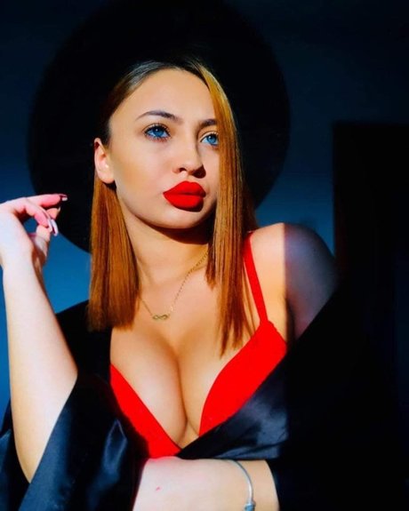 Foto di nudo di fuga di OnlyFans di Sarah