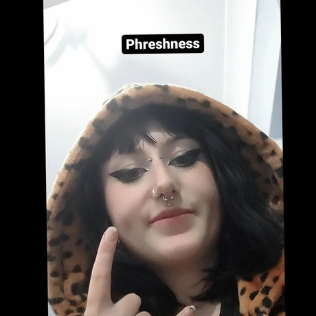 Foto di nudo di fuga di OnlyFans di Pixie Lix