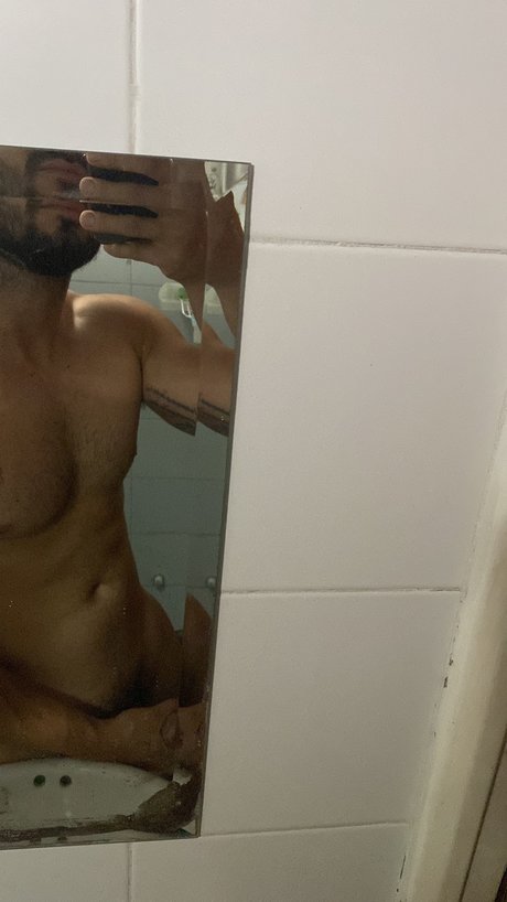 Foto di nudo di fuga di OnlyFans di Andrs Felipe Fernndez Salgado