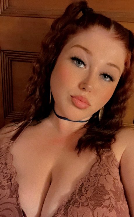 Foto di nudo di fuga di OnlyFans di Phoenix