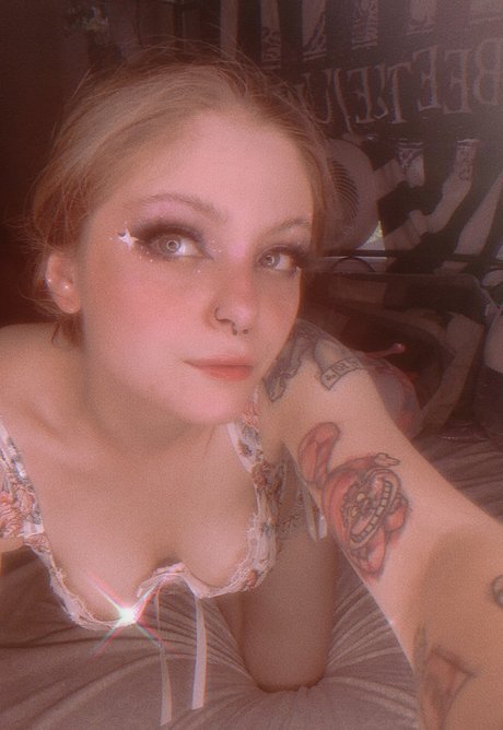 Foto di nudo di fuga di OnlyFans di The Ghoul Of Your Dreams