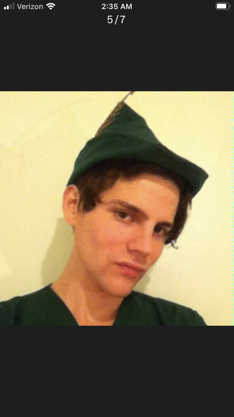 Foto di nudo di fuga di OnlyFans di Peter Pan