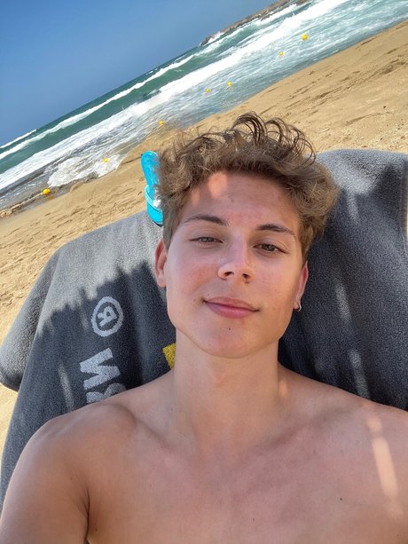 Foto di nudo di fuga di OnlyFans di Radko
