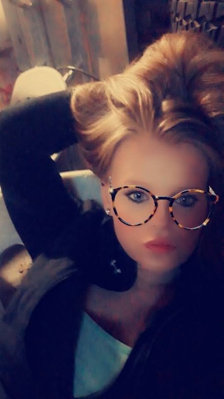 Foto di nudo di fuga di OnlyFans di Rachel Killen